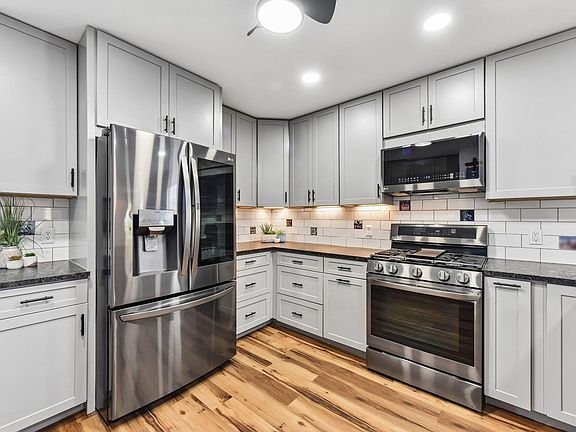 3rd image of 5405 Rusk Ct