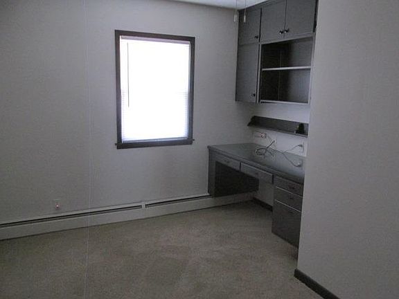5th image of 1603 Lake Ave
