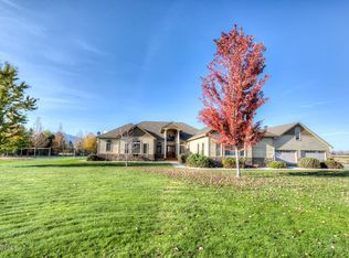 424 Arrow Hill Dr, Hamilton, MT 59840