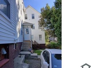 11 Suffield St #3, Worcester, MA 01610