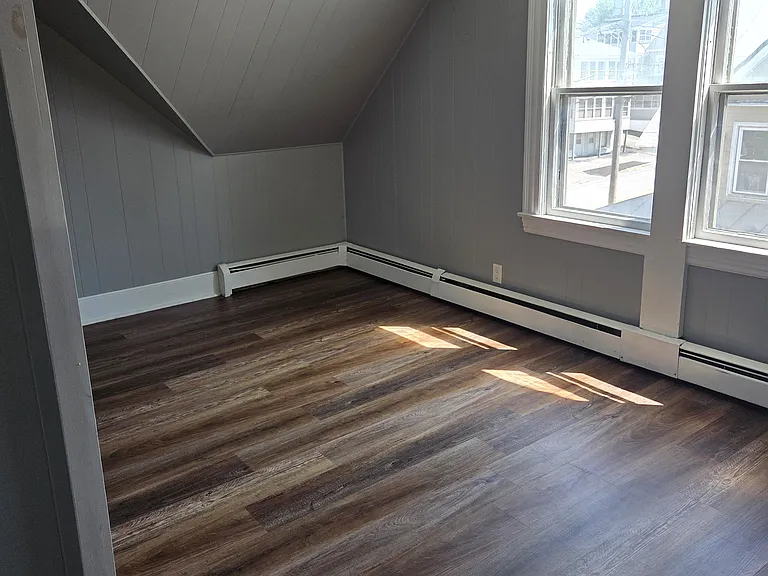 17 Clinton Ave #3 — Photo 12