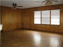 5th image of 603 22nd Ave N