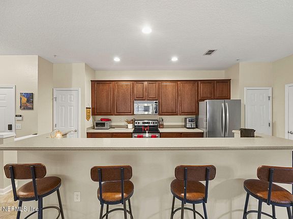 4th image of 11251 CAMPFIELD Drive #3109