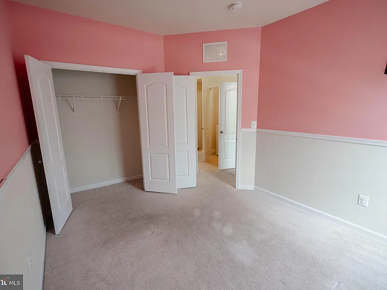 5004 Forest Pines Dr — Photo 36