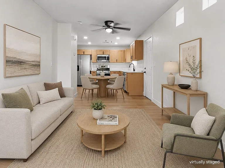 5162 Paradise Skies Ave — Photo 3