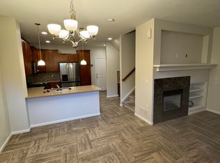 8971 E Nichols Pl, Centennial, CO 80112