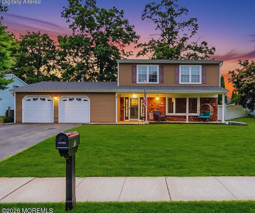 1st image of 7 Moss Haven Way