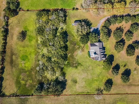 2nd image of 10419 Hidden Lake Ln