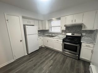 4327 N Paulina St #4, Chicago, IL 60613