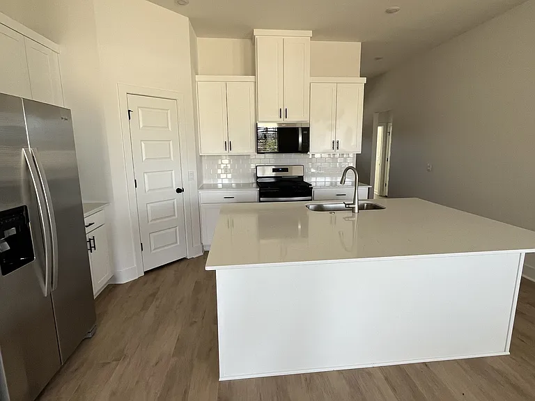464 W Gosling Isle — Photo 4