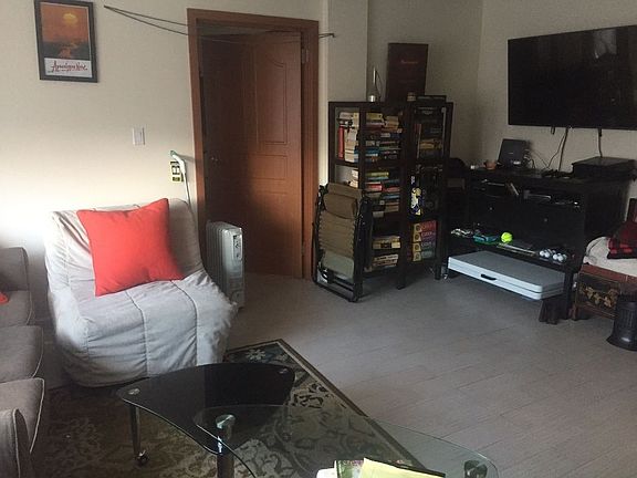 2nd image of 4118 43rd St APT 3A