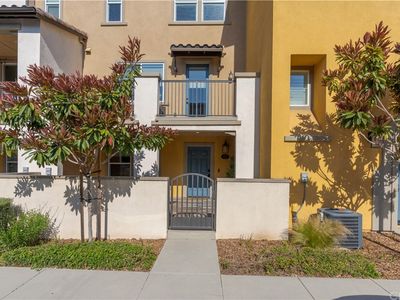 16877 Airport Cir Unit 103, Huntington Beach, CA, 92649