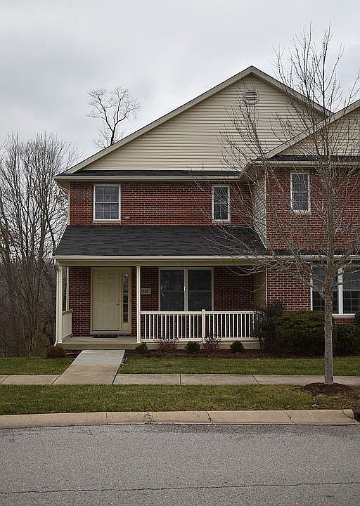 1st image of 1302 S Cobble Creek Cir