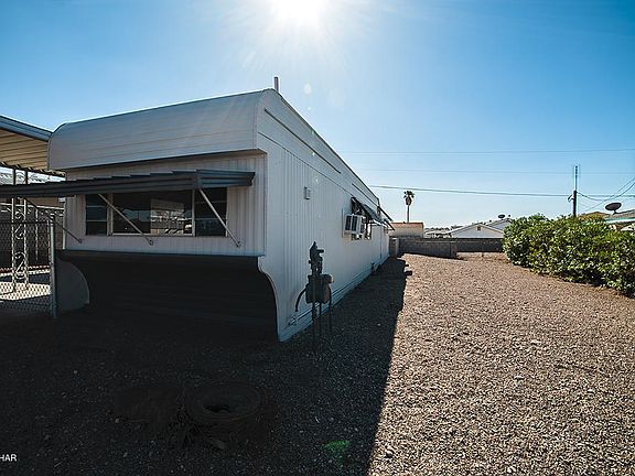 5th image of 2586 Anita Ave