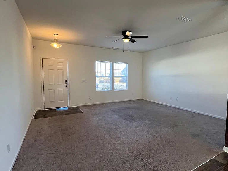 603 Falls Ln — Photo 12