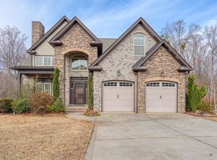 216 Escalante Dr, Boiling Springs, SC 29316