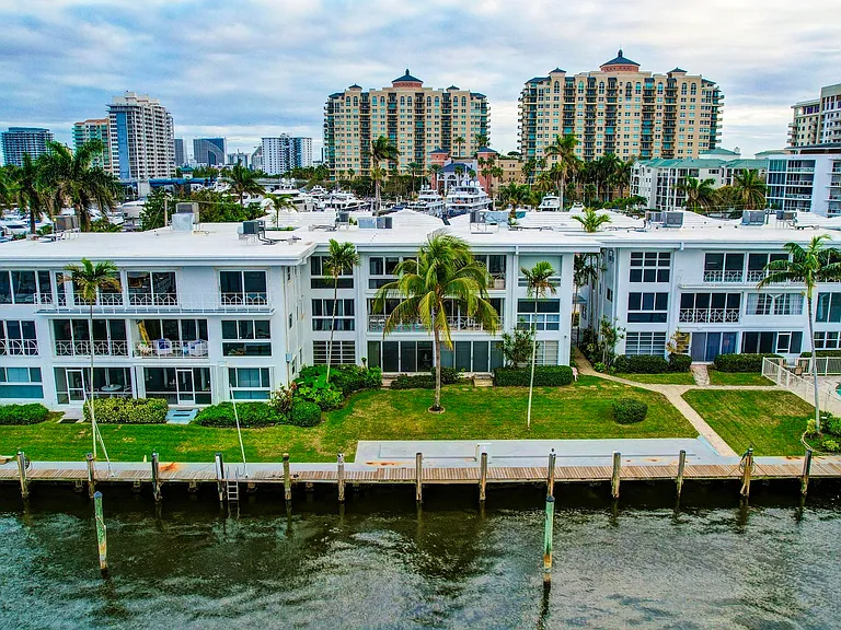 2727 Yacht Club Blvd #2A — Photo 60