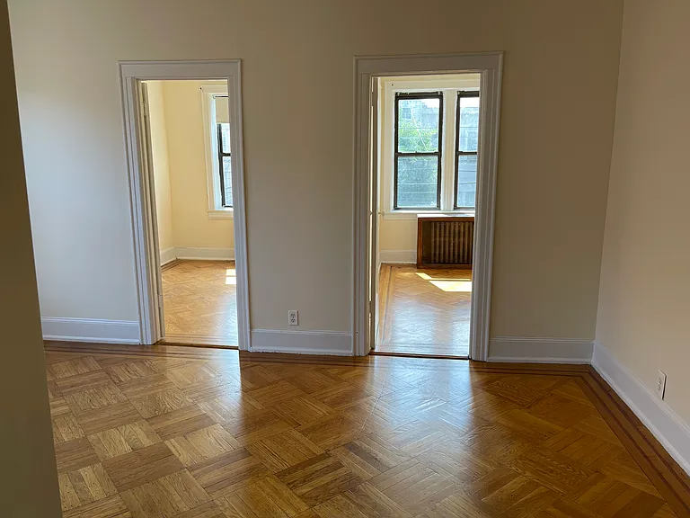 30-58 14th St #1R — Photo 1