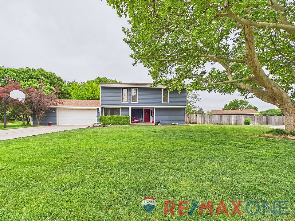 1st image of 1610 E Crestway Dr