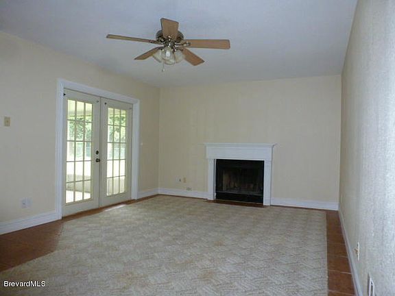 5th image of 795 Emerson Dr NE