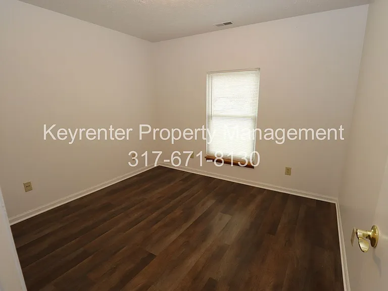 11156 Fall Dr — Photo 10