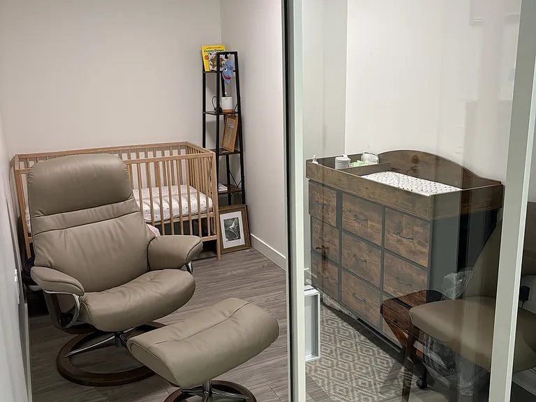 755 Harbourside Dr — Photo 15