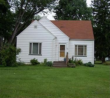 1st image of 1336 Trumbull Ave SE