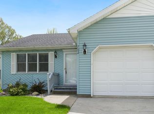 702 Apple Hill Way, Angola, IN 46703
