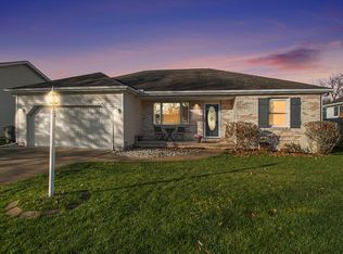 534 E Hansen Blvd, Hobart, IN 46342
