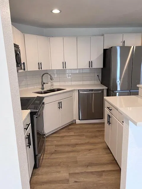 87 16th St S — Photo 3