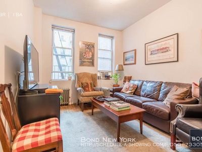 34.5 Saint Marks Place, Manhattan, NY, 10003