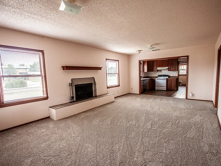 9 Pineway Blvd — Photo 5