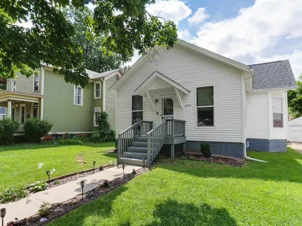 609 E Market St, Bloomington, IL 61701