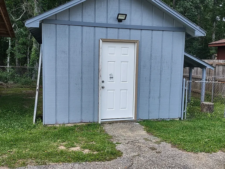 428 Audubon Dr N — Photo 13