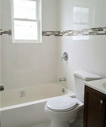 5th image of 11651 147th St