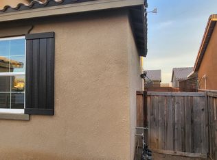 9611 Ceres St #B, Bakersfield, CA 93306