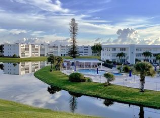 265 E Wellington Dr #J, West Palm Beach, FL 33417