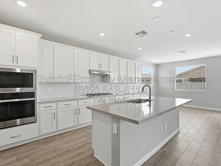 5635 W Hayduk Rd — Photo 11