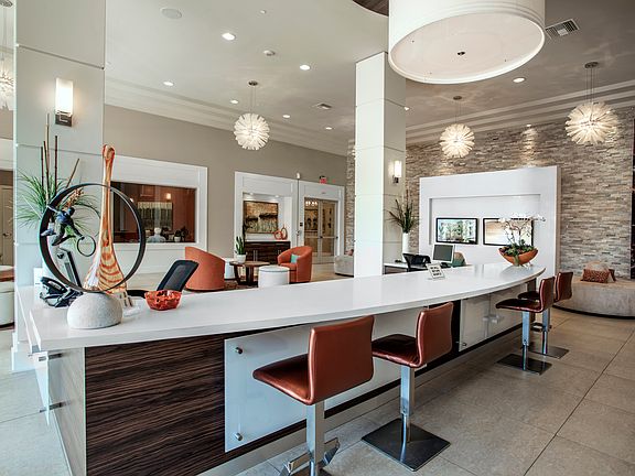 4th image of 20600 Ventura Blvd Unit 2132