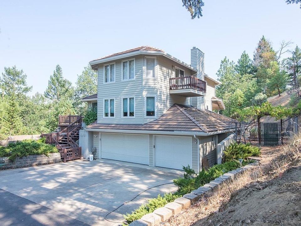 2nd image of 4401 Andrews Rd