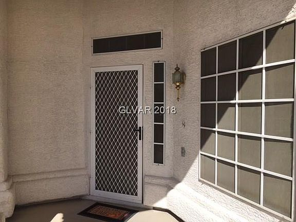 3rd image of 1758 Golden Vista Dr