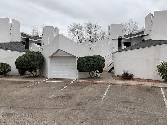 2nd image of 3409 Tulane Dr NE APT 2