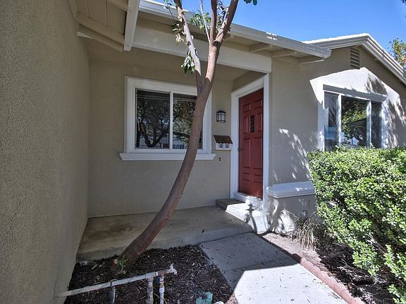 4th image of 2715 Bonnie Dr