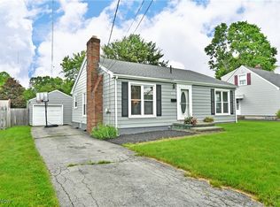 460 Annawan Ln, Youngstown, OH