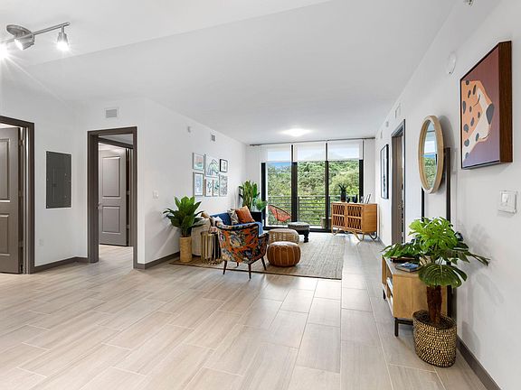 4th image of 6405 Biscayne Blvd #207