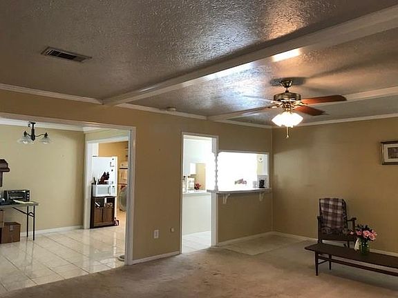 3rd image of 3800 Canterbury Dr