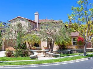 35 Downing St, Mission Viejo, CA 92694