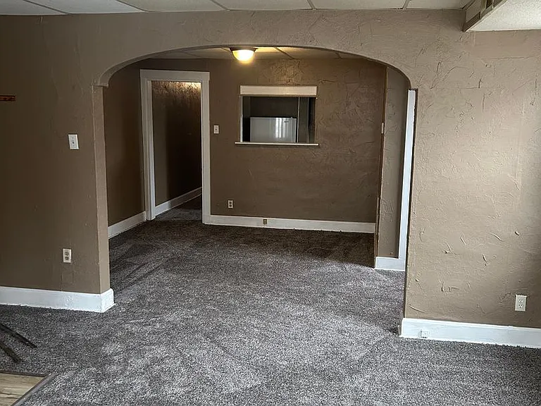 500 Mills Ave #3 — Photo 7