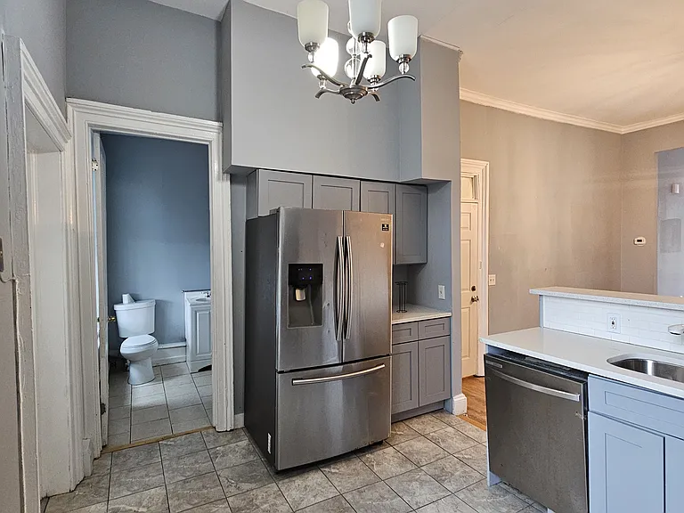 32 1st St #2 — Photo 7
