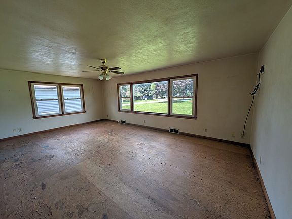 2nd image of 203 E 2nd St